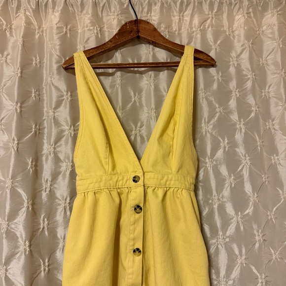 UO Danny Yellow Plunging Button Down Denim Midi Dress Sleeveless Urban Outfitter - Picture 5 of 12